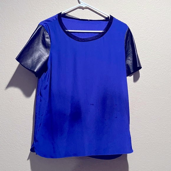 Elie Tahari Tops - Ellie Tahari Silk Shirt with Leather Sleeves